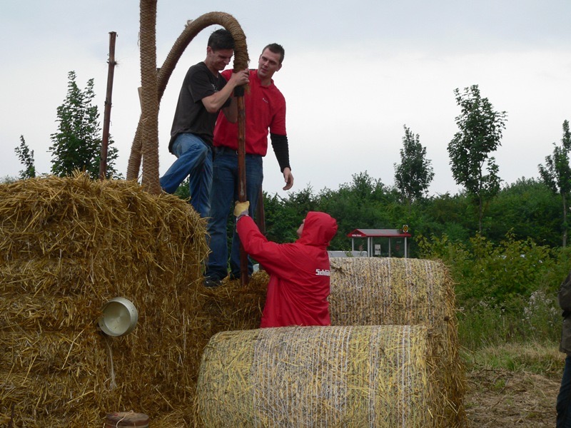 Aufbau des Strohtreckers, Bild 12