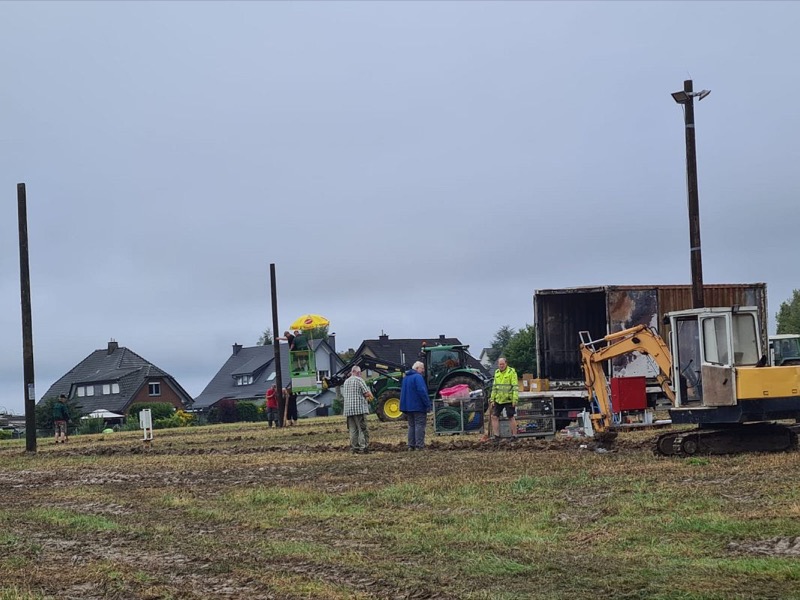 Aufbau, Bild 6