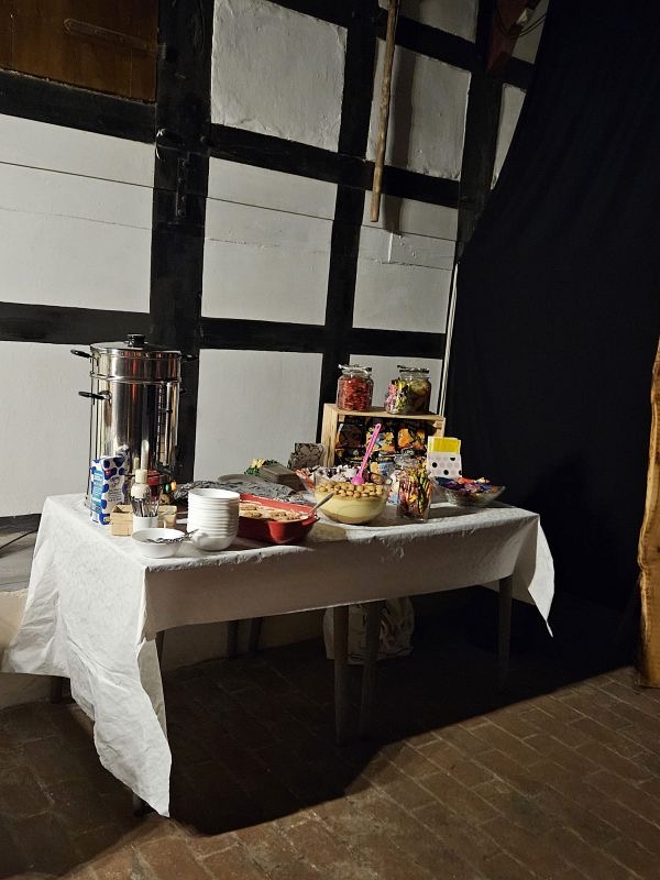 Helferfete, Bild 3