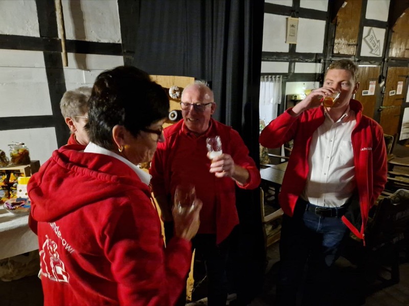 Helferfete, Bild 10
