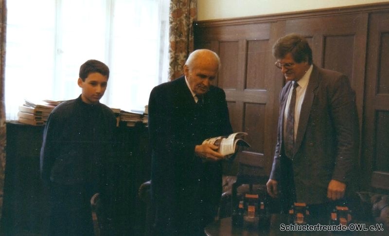 Dr. Anton Schlüter, Bild 8