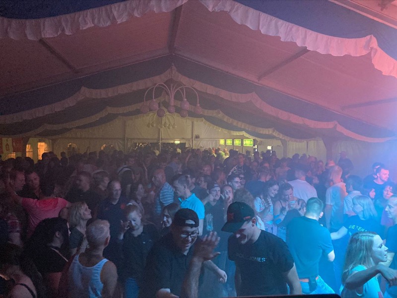 Zeltfete, Bild 3